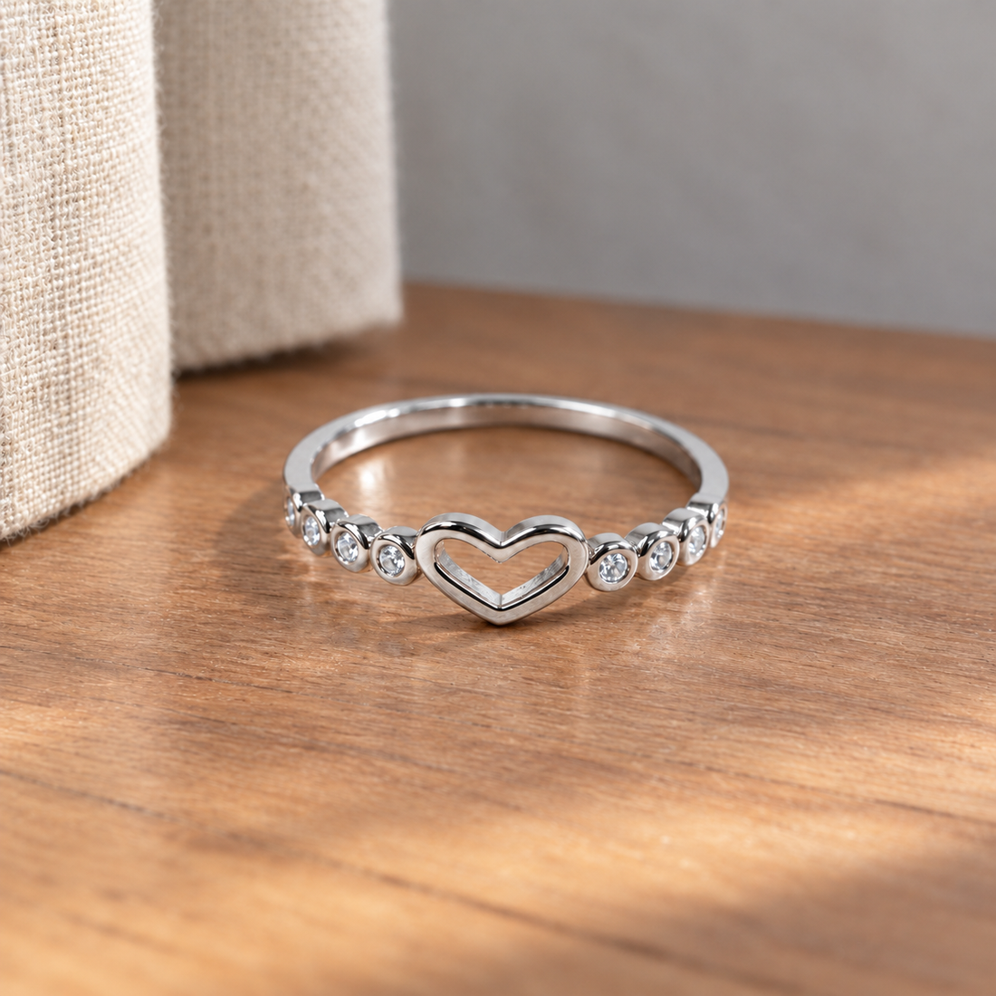 Ashford Heart Accent Ring - White Gold Copper Alloy