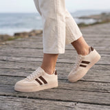 beige
