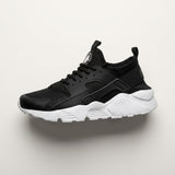 black / white