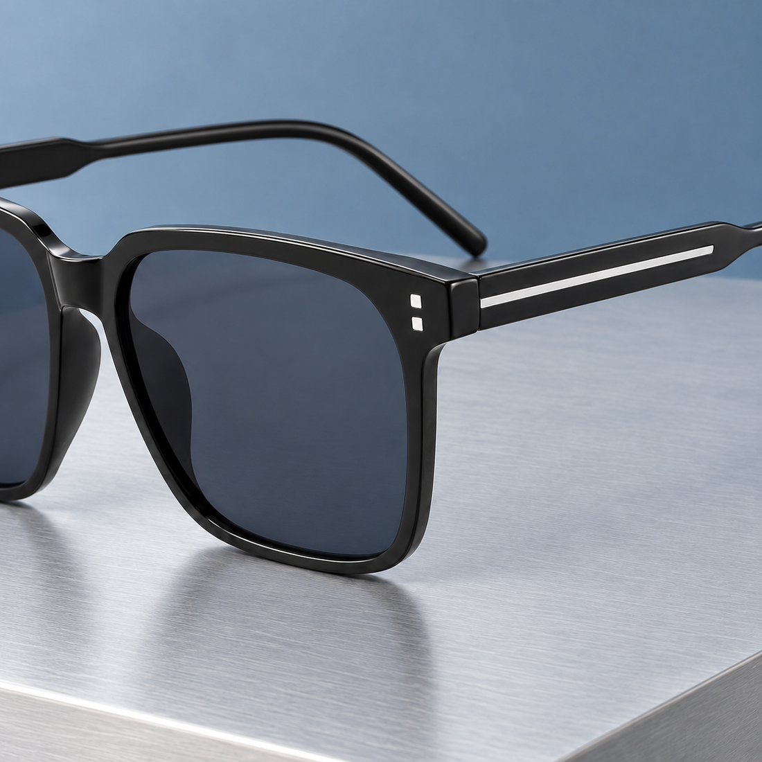 Idalia Square Sunglasses - Lead Product Detail