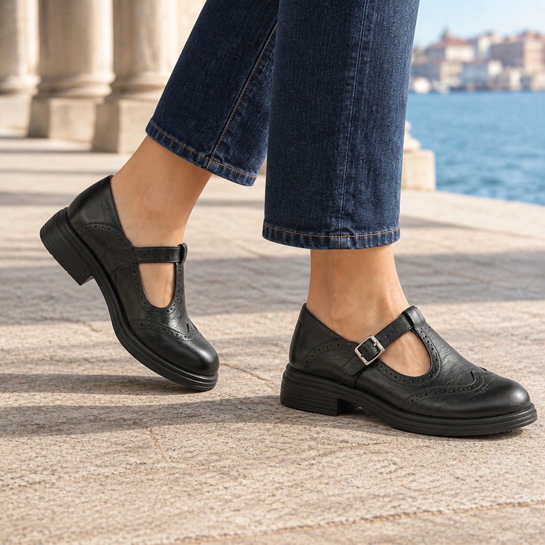 Casale Brogue Mary Janes - Black