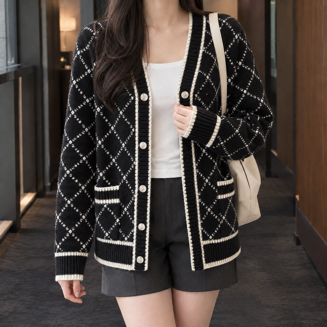 Samantha Argyle Cardigan - Black