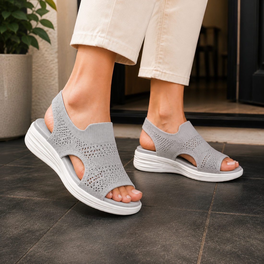 Sarti Platform Sandals - Gray