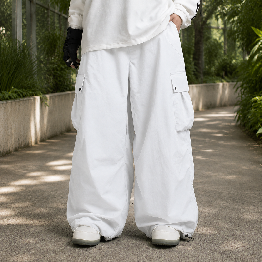 Damian Baggy Cargo Pants - White